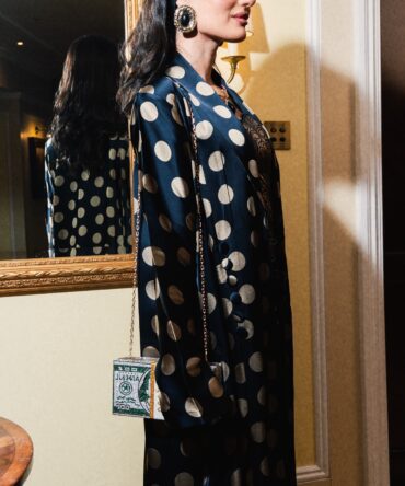 Polka Dot الثوب المنقط