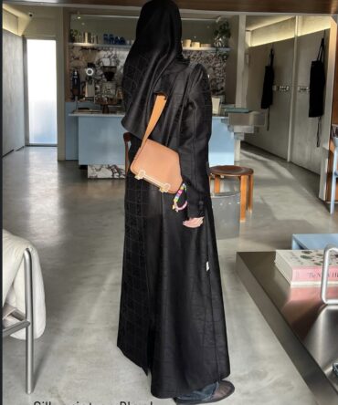 Silk Black